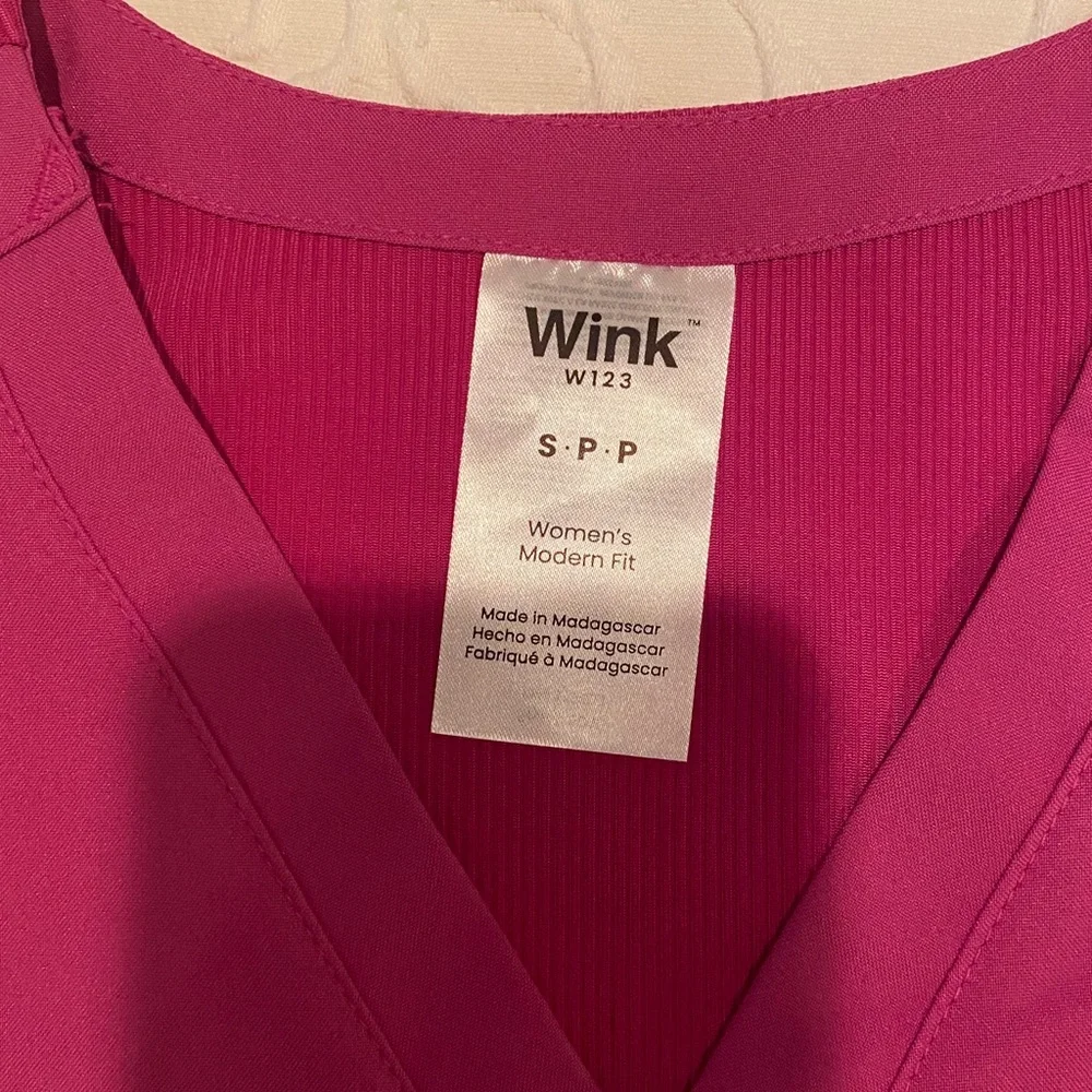 Wink Women's Raspberry 5-Pocket V-Neck Short Sleeve Top - Picture 2 of 3